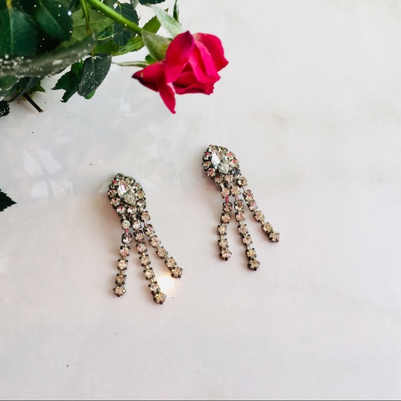 💎 Crystal Necklace and Clip-On Set - Picture 3 of 8